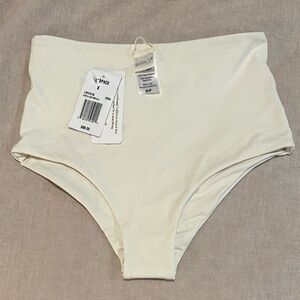 L Space white high waisted bikini bottom. Brand new w/ tags and protective liner